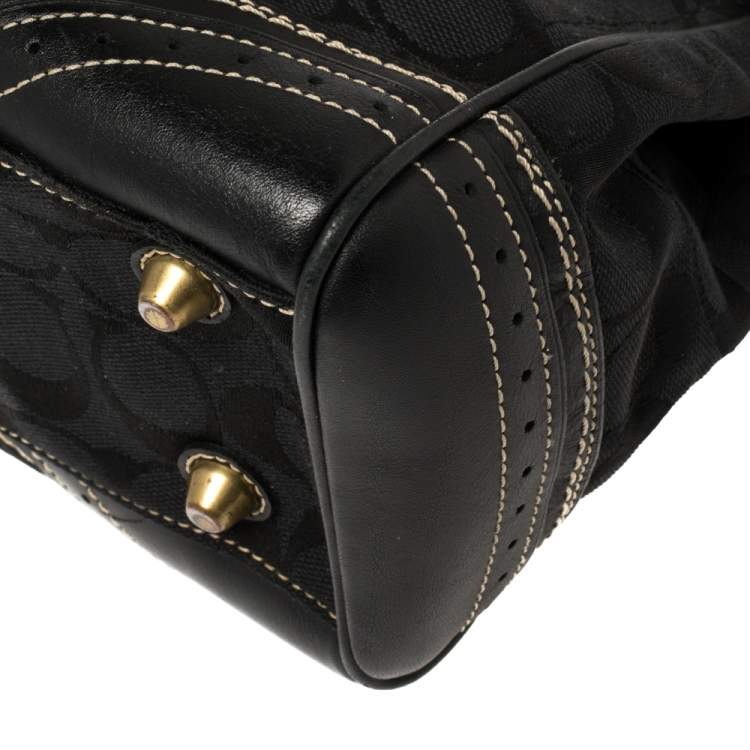 Pre Owned Coach Black Signature Canvas and Leather Hampton Tote