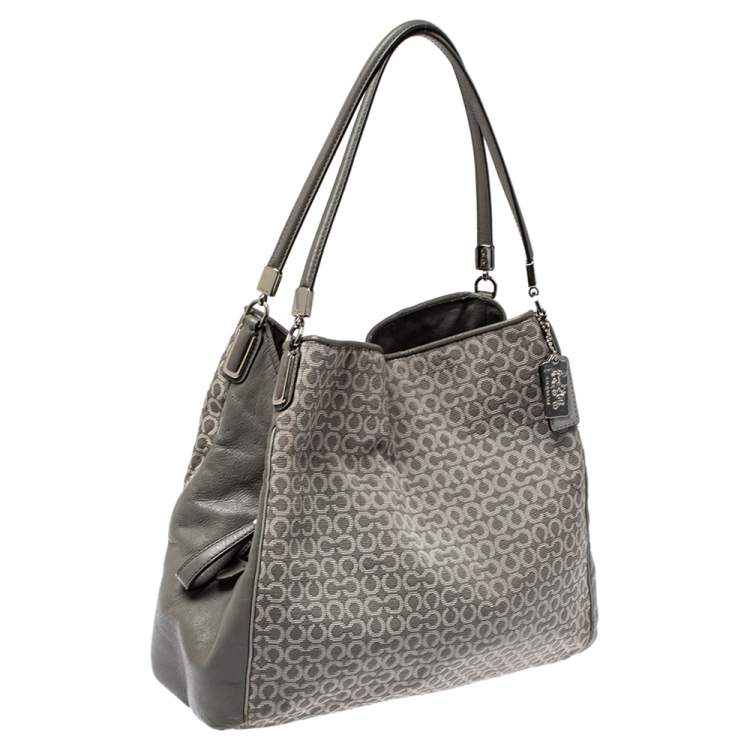 Pre Owned Coach Grey Signature Canvas and Leather Edie 31 Shoulder Bag