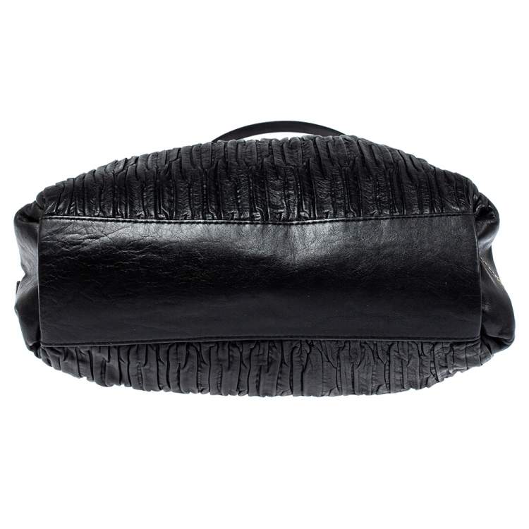 Pre Owned Coach Black Pleated Leather Edie 31 Shoulder Bag