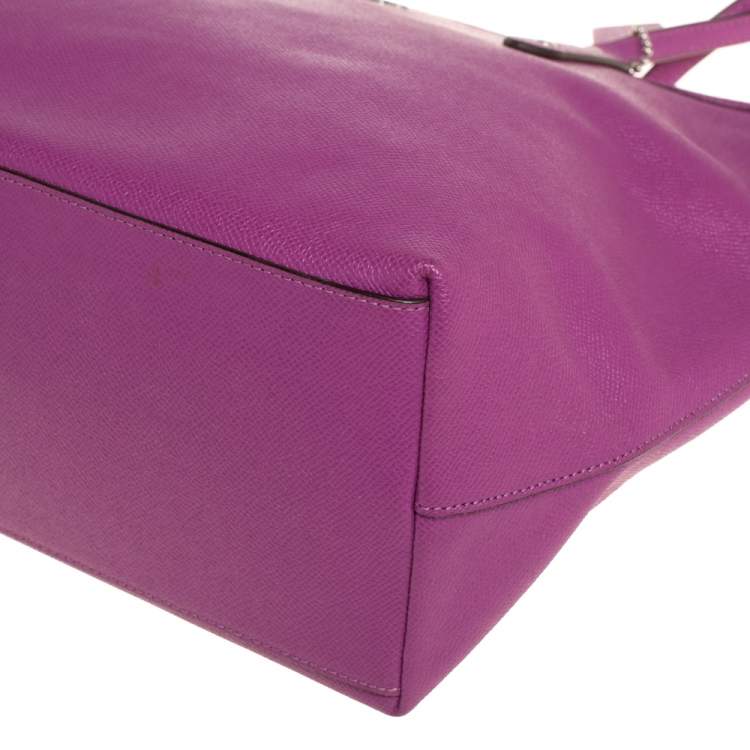Pre Owned Coach Purple Pebbled Leather Town Tote 