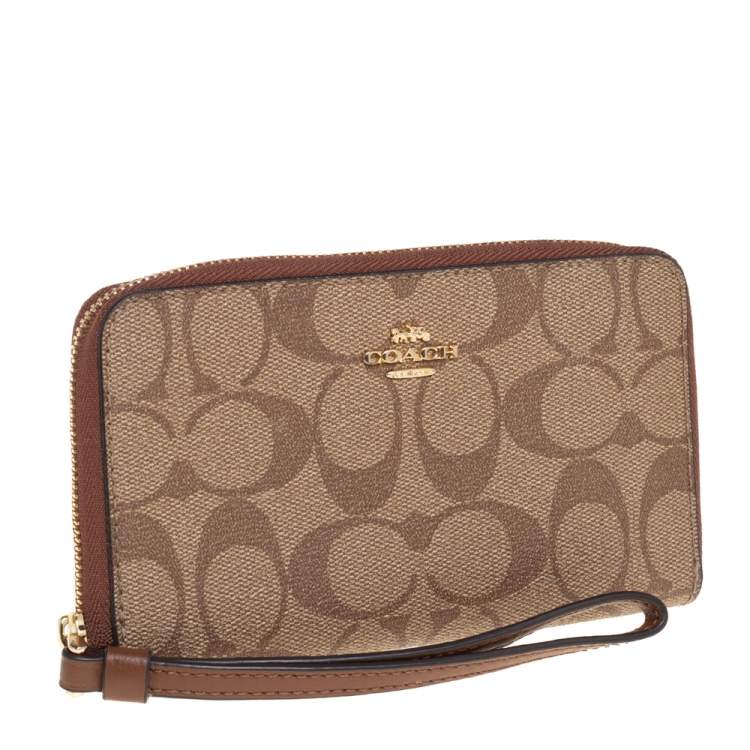 Pre Owned Coach Brown Signature Coated Canvas Wristlet Wallet
