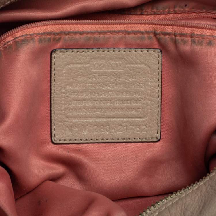 Pre Owned Coach Beige Leather Madison Isabelle Hobo