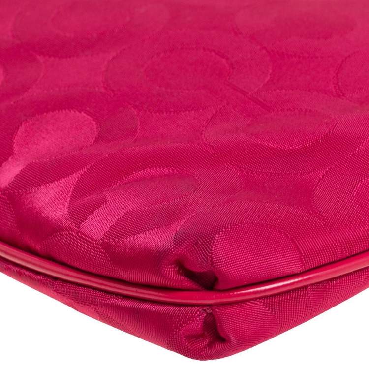 Pre Owned Coach Fuchsia Signature Nylon Wristlet Pochette 