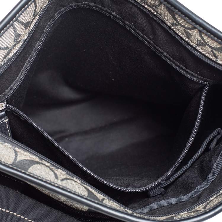 Pre Owned Coach Black Signature Coated Canvas and Leather Heritage Messenger Bag