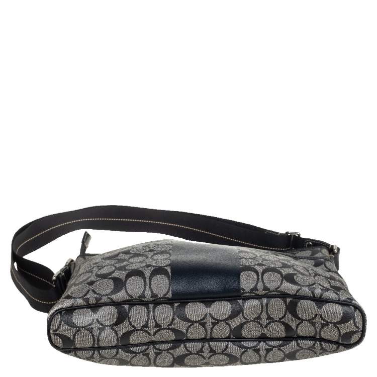 Pre Owned Coach Black Signature Coated Canvas and Leather Heritage Messenger Bag