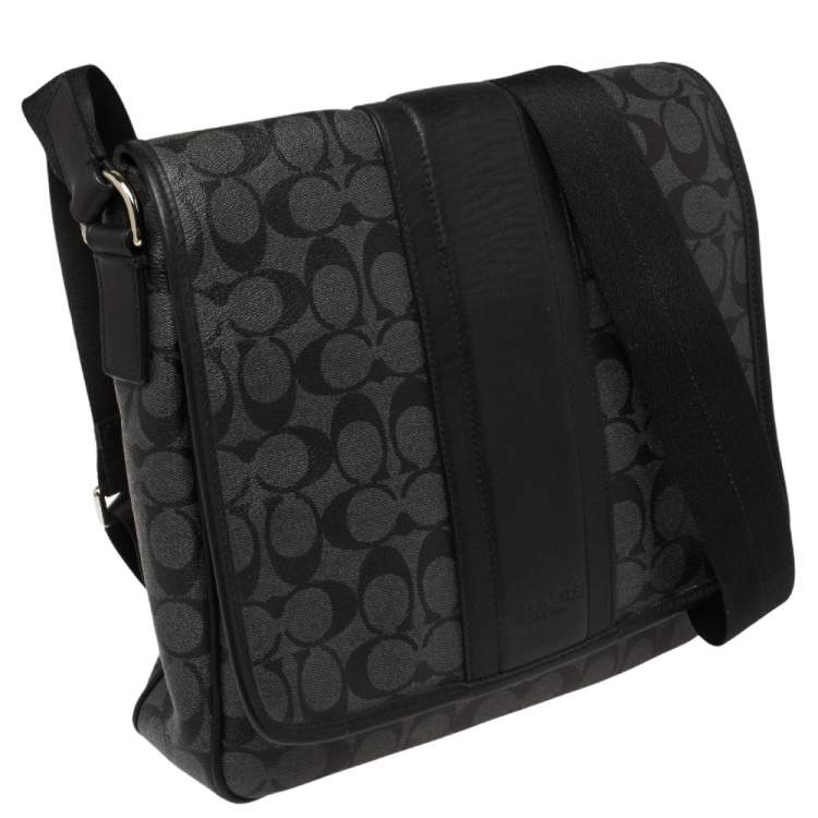 Pre Owned Coach Black/Grey Coated Canvas and Leather Messenger Bag