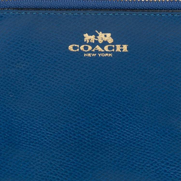 Pre Owned Coach Blue Leather Zip Wristlet Wallet