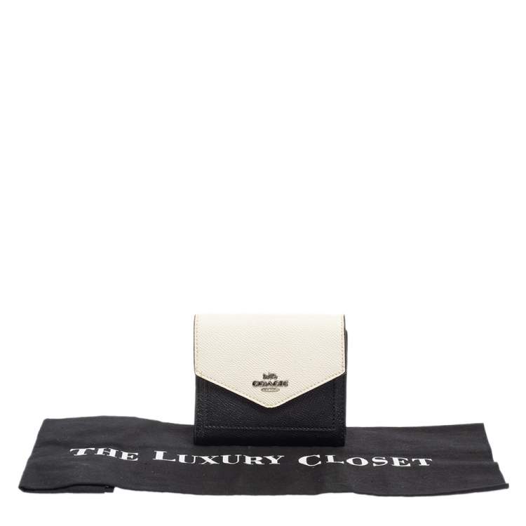 Pre Owned Coach Black/White Leather Colorblock Trifold Wallet 