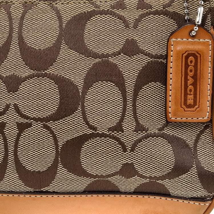 Pre Owned Coach Beige/Tan Signature Canvas And Leather Shoulder Bag