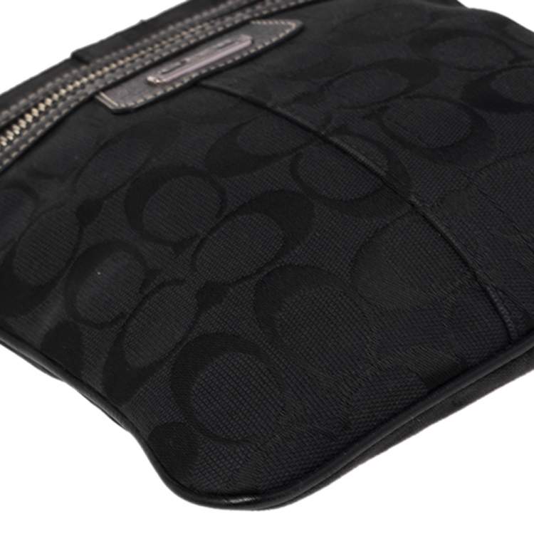 Pre Owned Coach Black Signature Canvas and Leather Penelope Swingpack Messenger Bag