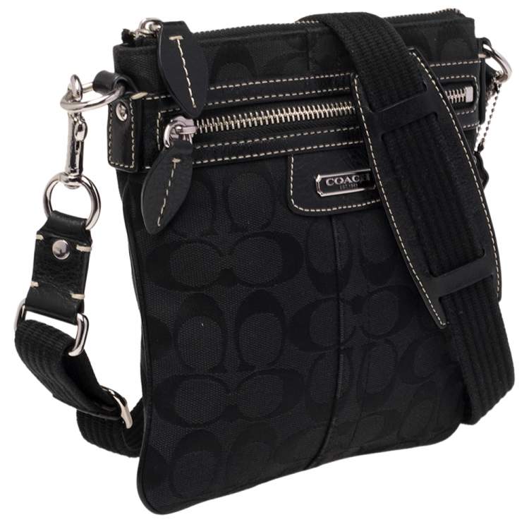 Pre Owned Coach Black Signature Canvas and Leather Penelope Swingpack Messenger Bag