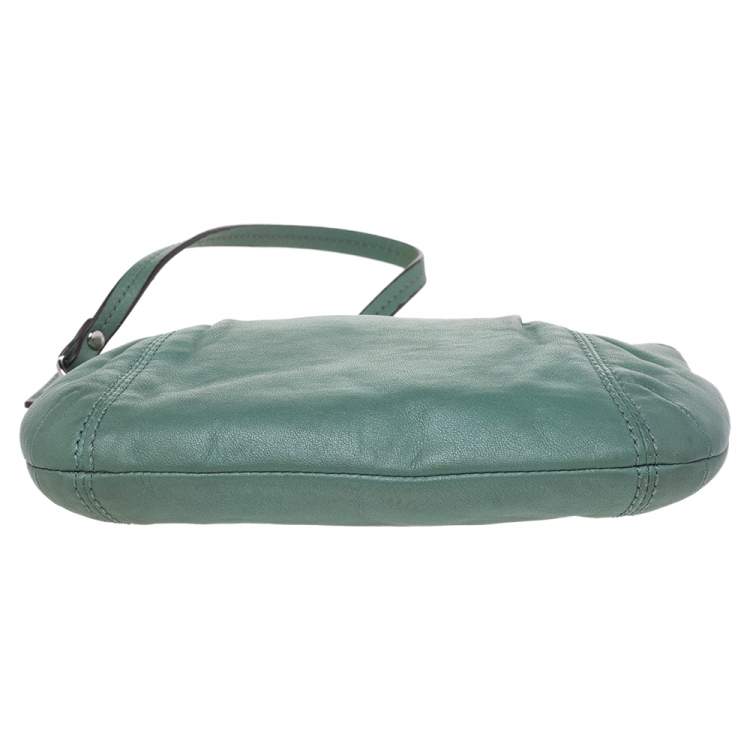 Pre Owned Coach Green Leather Wristlet Clutch