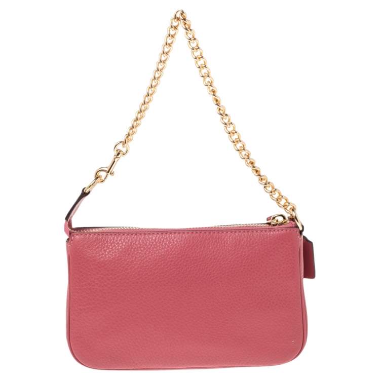 Pre Owned Coach Pink Pebbled Leather Chain Clutch