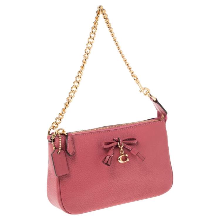 Pre Owned Coach Pink Pebbled Leather Chain Clutch