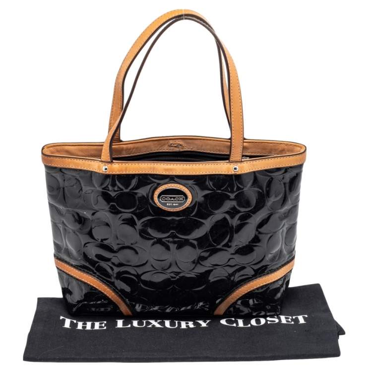 Pre Owned Coach Black/Beige Patent Leather Peyton Tote