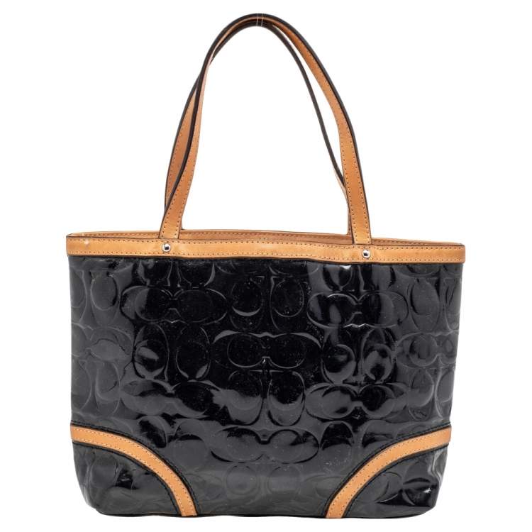 Pre Owned Coach Black/Beige Patent Leather Peyton Tote