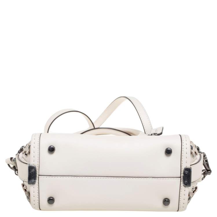 Pre Owned Coach Off-White Leather Willow Floral Swagger 20 Carryall Top Handle Bag