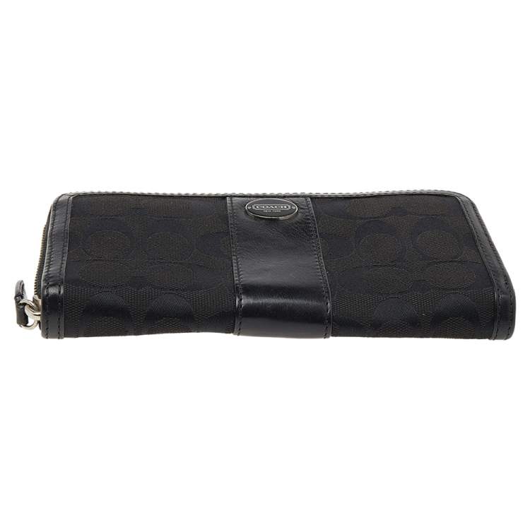 Pre Owned Coach Black Signature Canvas and Leather Zip Around Wallet