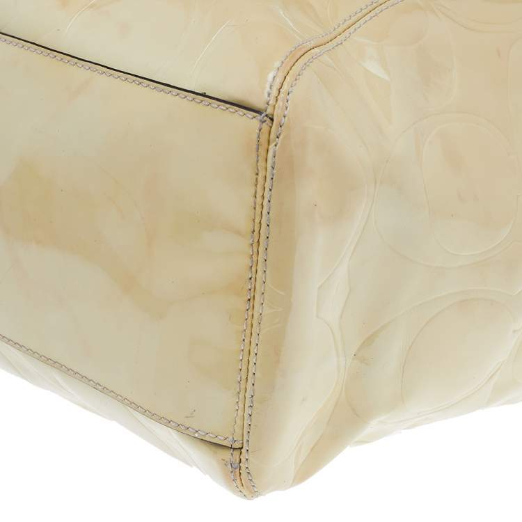Pre Owned Coach Cream Signature Patent Leather Peyton Tote