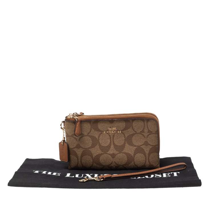 Pre Owned Coach Beige Signature Coated Canvas and Leather Double Zip Wristlet Pouch