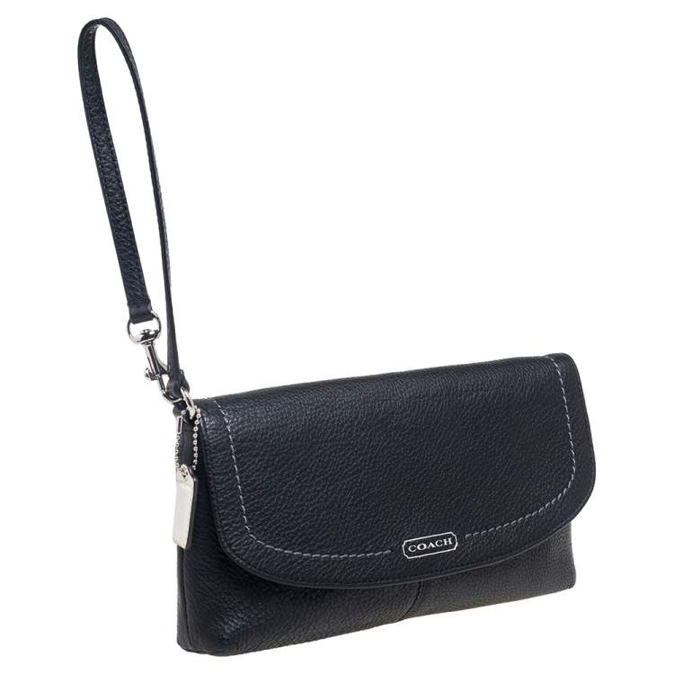Pre Owned Coach Black Leather Clutch