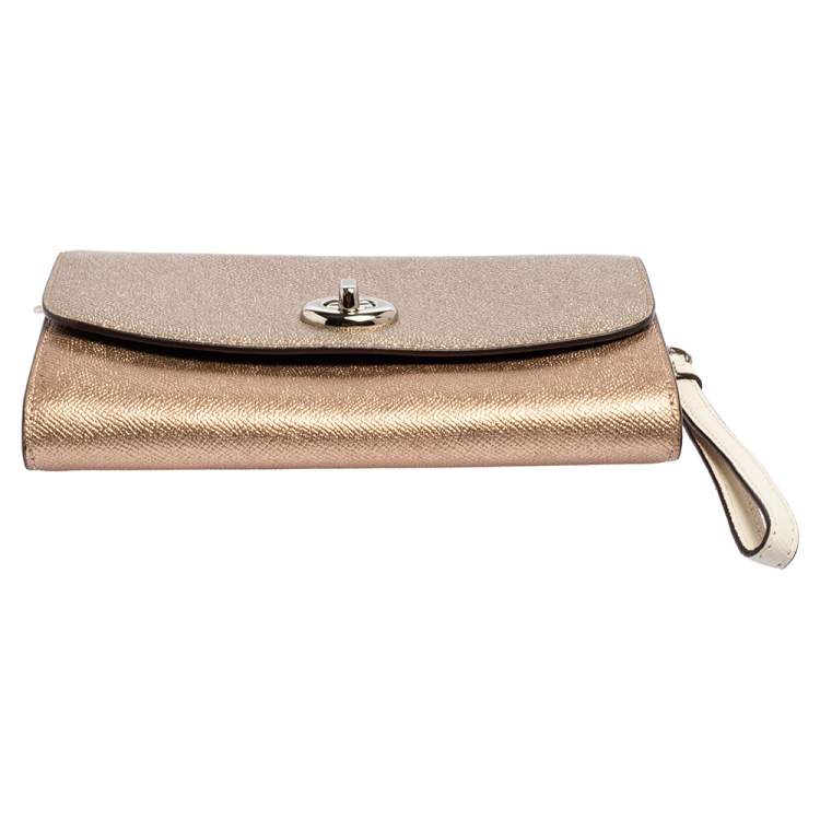 مملوكة مسبقًا Coach Metallic Rose-Gold, Gold Leather Wallet on Chain 