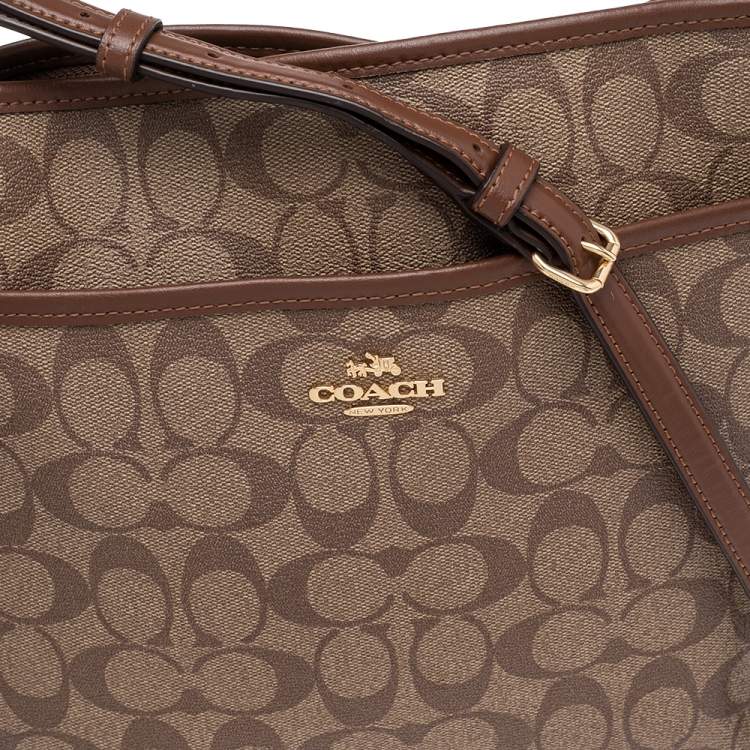 Pre Owned Coach Brown Signature Coated Canvas and Leather Trim Messenger Bag