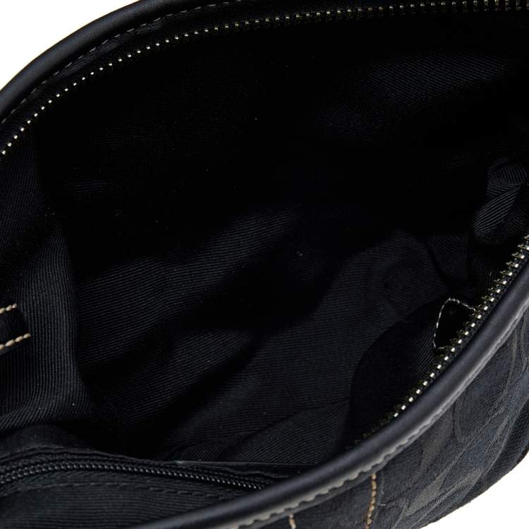 Pre Owned Coach Black Signature Canvas and Leather Soho Hobo