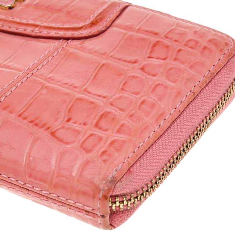 Pre Owned Coach Coral Pink Croc Embossed Leather Zip Around Wallet