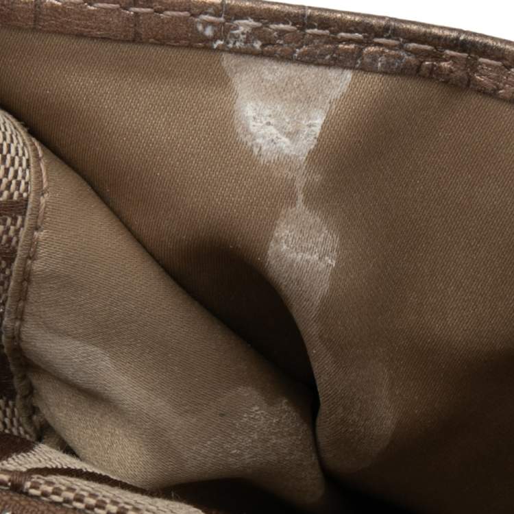 Pre Owned Coach Beige/Brown Signature Canvas and Croc Embossed Leather Swingpack Messenger Bag