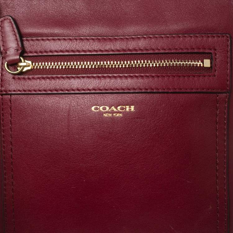 Pre Owned Coach Burgundy Leather Crossbody Messenger Bag