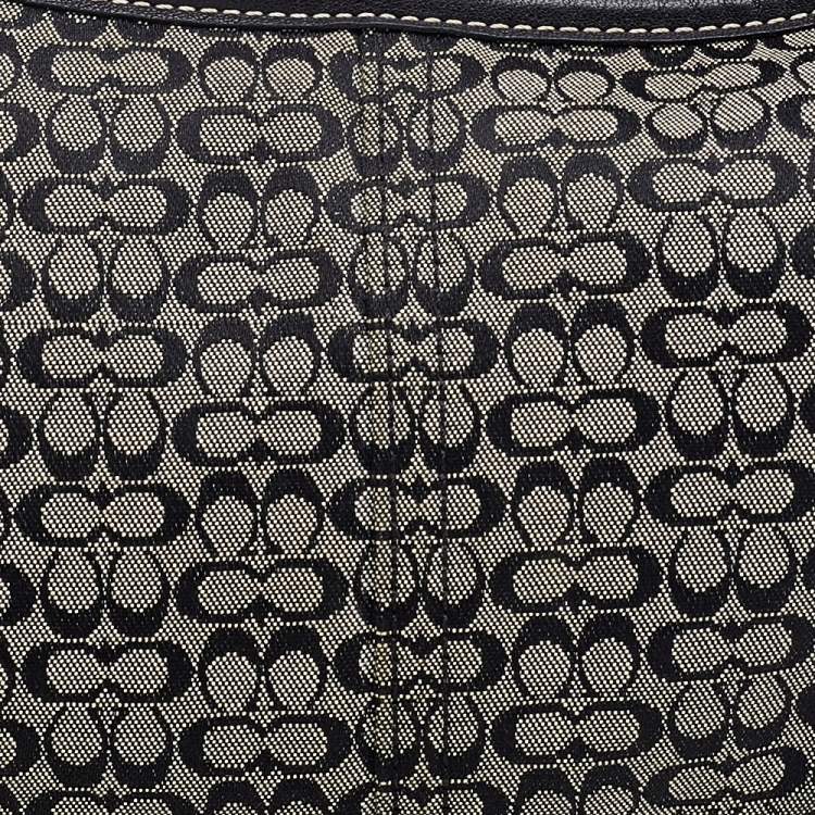 Pre Owned Coach Black Signature Canvas And Leather Buckle Hobo