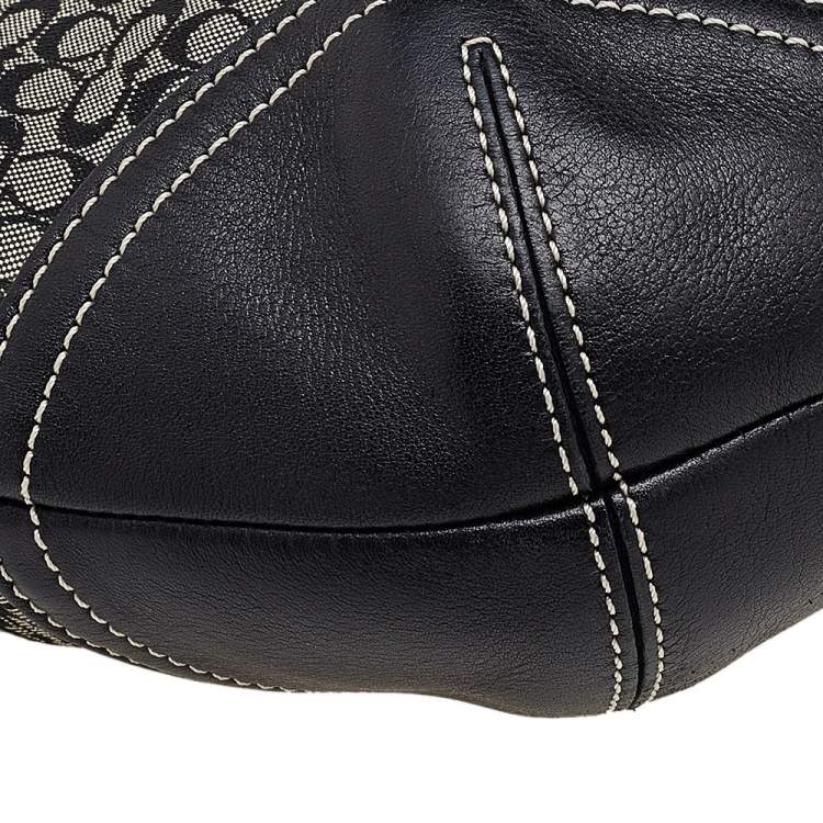 Pre Owned Coach Black Signature Canvas And Leather Buckle Hobo
