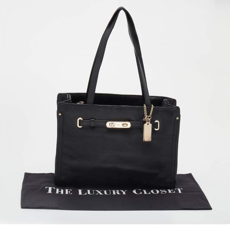 Pre Owned Coach Black Leather Swagger Tote
