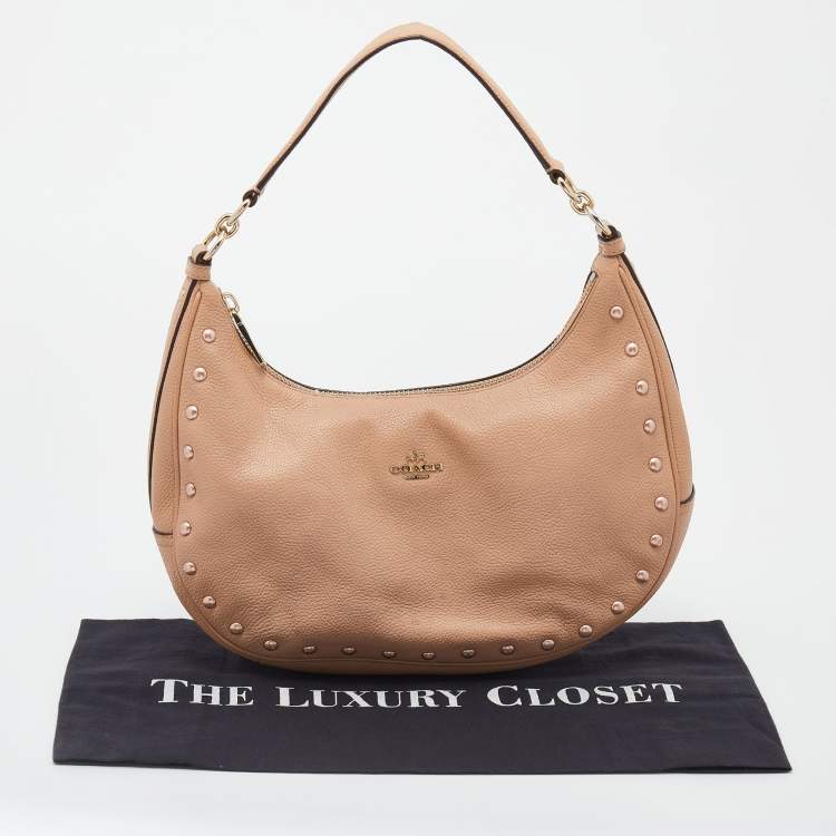 Pre Owned Coach Beige Grained Leather Hobo 