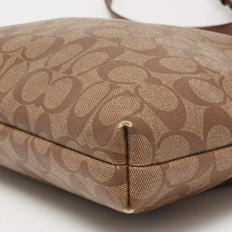 Pre Owned Coach Beige/Brown Signature Coated Canvas and Leather File Messenger Bag