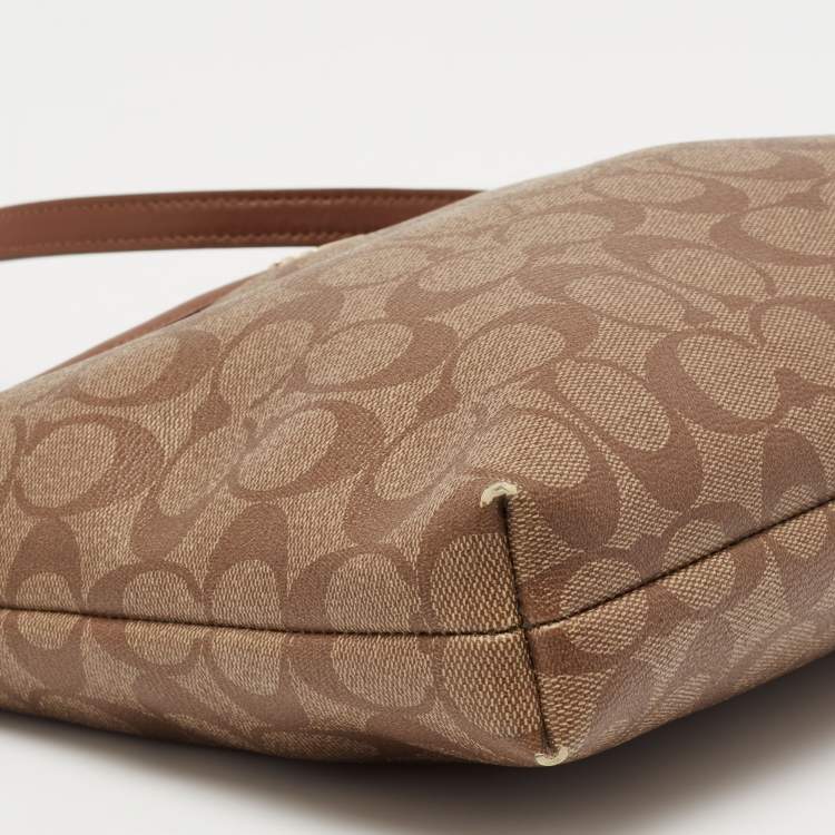 Pre Owned Coach Beige/Brown Signature Coated Canvas and Leather File Messenger Bag
