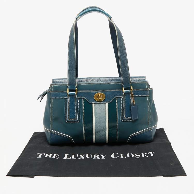 مملوكة مسبقًا Coach Teal Signature Patent and Leather Hampton Tote
