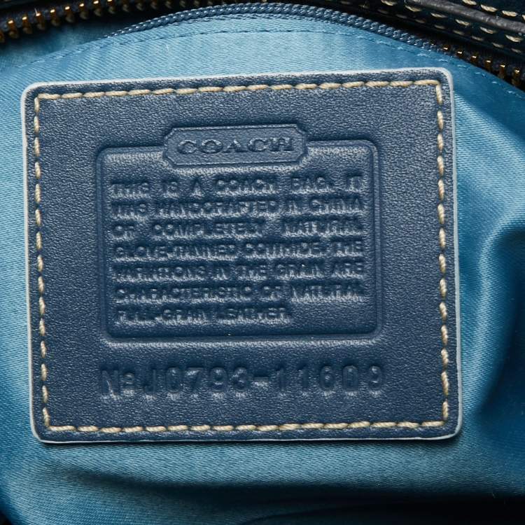 مملوكة مسبقًا Coach Teal Signature Patent and Leather Hampton Tote