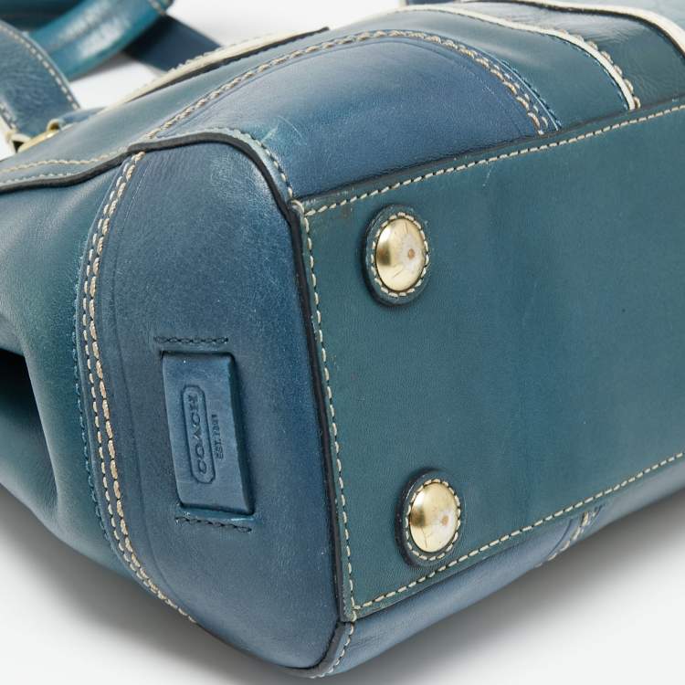 مملوكة مسبقًا Coach Teal Signature Patent and Leather Hampton Tote