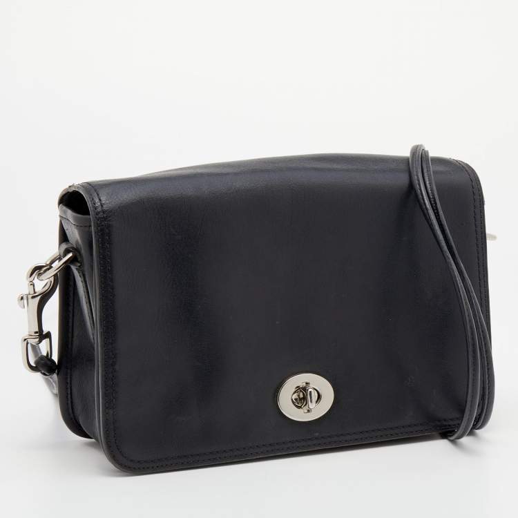 مملوكة مسبقًا Coach Black Leather Legacy Penelope Shoulder Bag