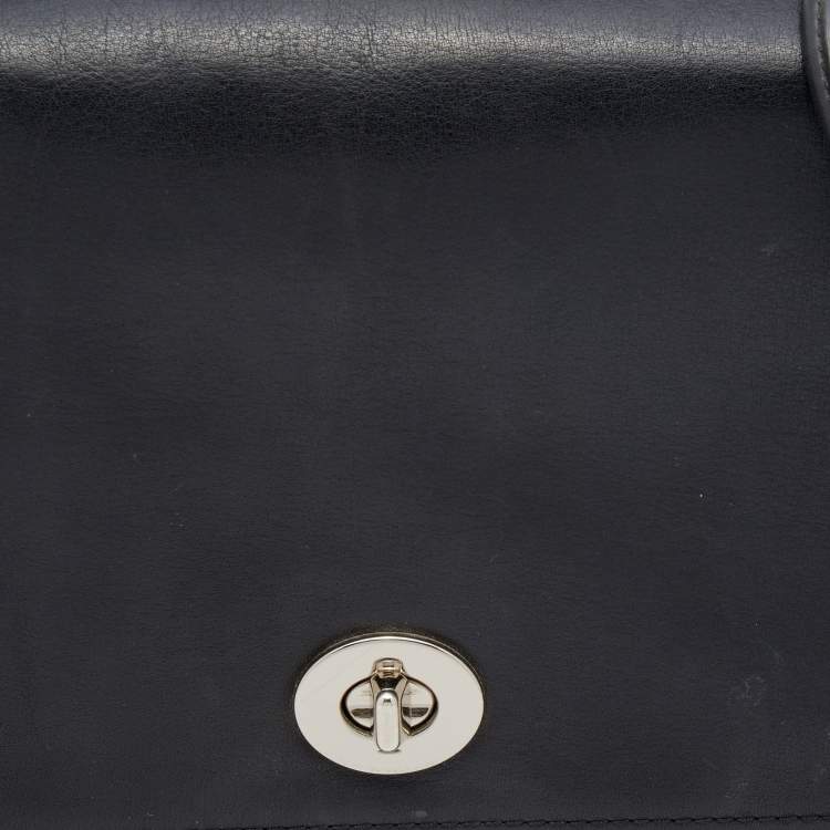 مملوكة مسبقًا Coach Black Leather Legacy Penelope Shoulder Bag