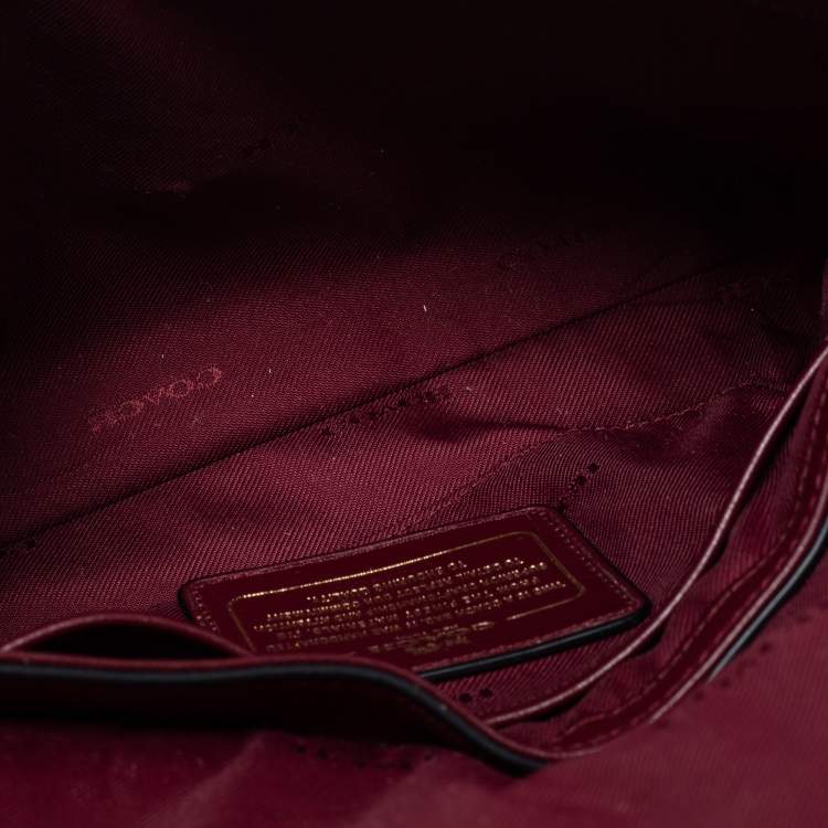 مملوكة مسبقًا Coach Burgundy Quilted Leather Crosstown Crossbody Bag