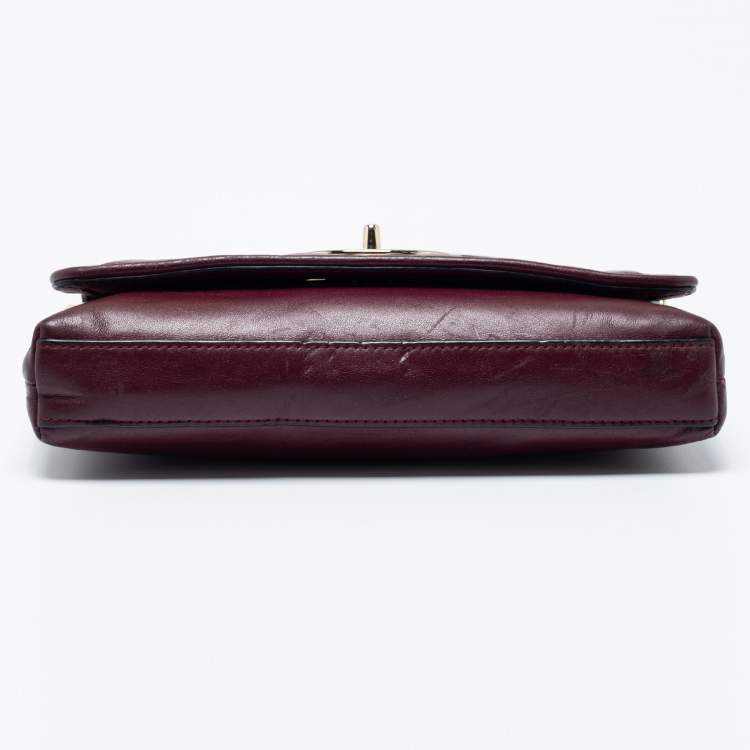 مملوكة مسبقًا Coach Burgundy Quilted Leather Crosstown Crossbody Bag