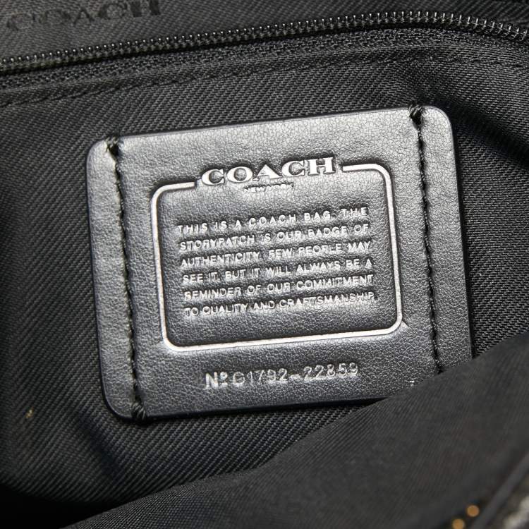 Pre Owned Coach Metallic Grey Leather Chelsea Shoulder Bag