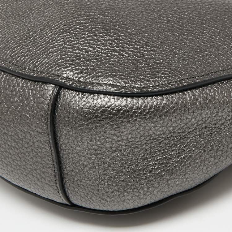 Pre Owned Coach Metallic Grey Leather Chelsea Shoulder Bag