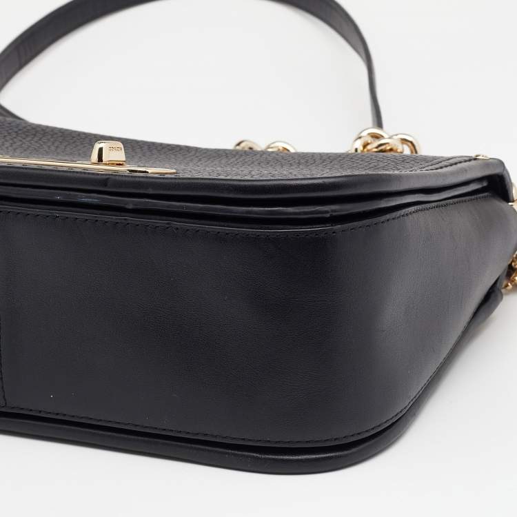 Pre Owned Coach Black Leather Swagger Shoulder Bag