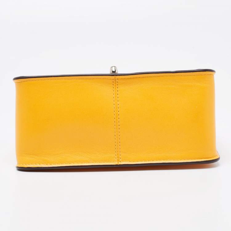 Pre Owned Coach Mustard Leather Bowery Chain Shoulder Bag