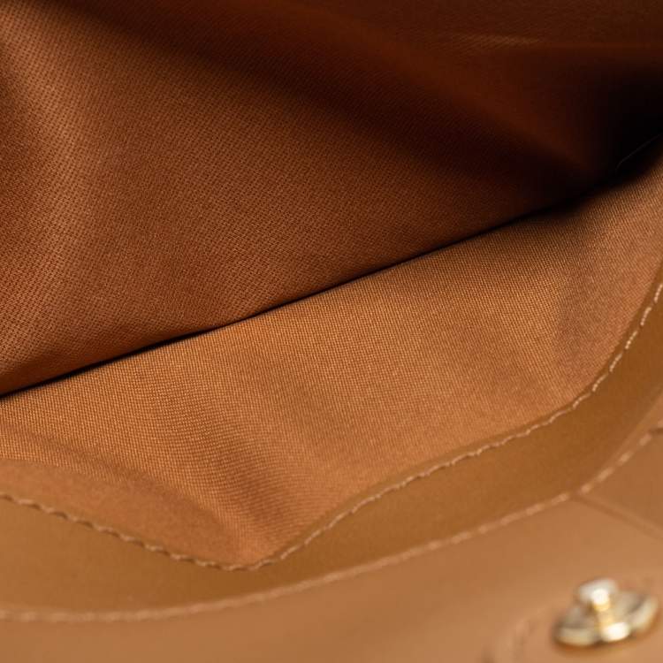 Pre Owned Coach Beige Signature Coated Canvas Long Slim Bifold Wallet