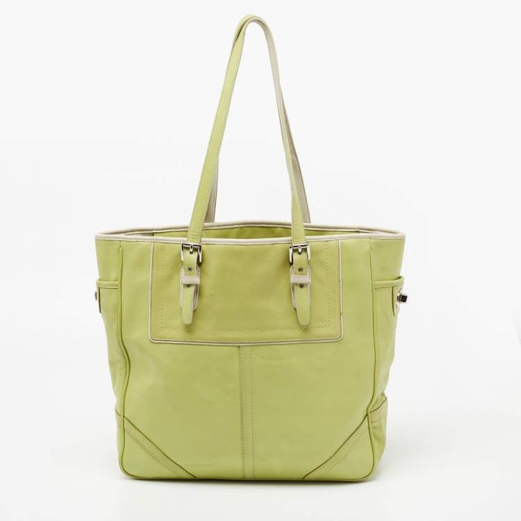 Pre Owned Coach Light Green Leather East West Gallery Tote